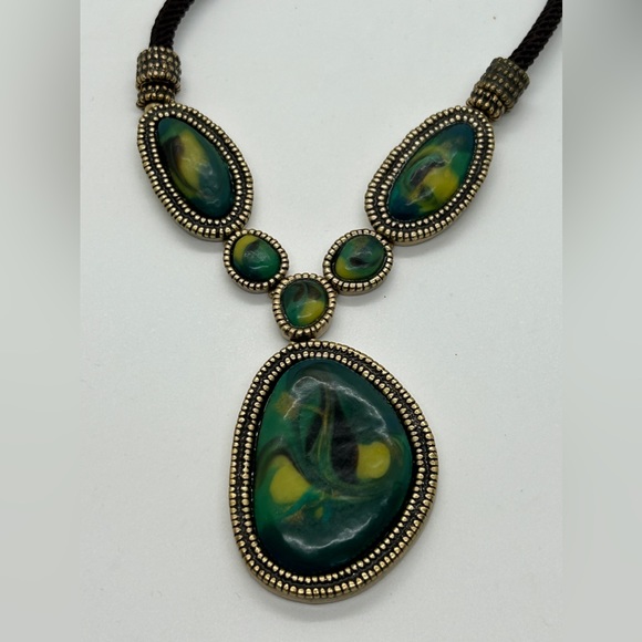 Chico’s Faux Turquoise Short Necklace with lobster clasp and brown cording - Picture 3 of 10